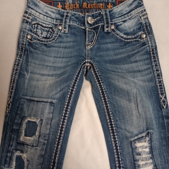 The Buckle/Rock Revival Jeans - Picture 4 of 8